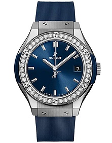 Classic Fusion Titanium Blue Diamonds / 33mm