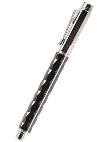 Varius Ceramic Black Fountain Pen