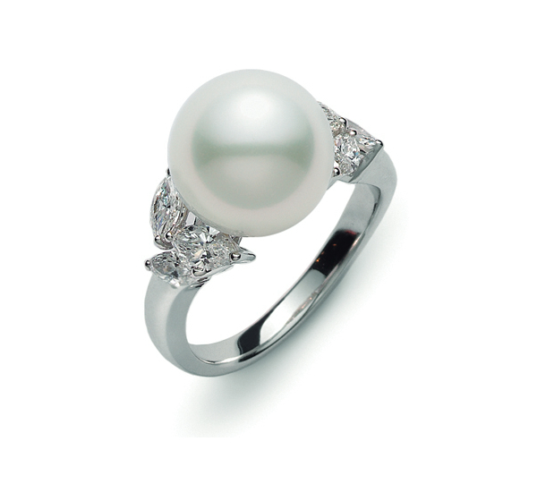 Women Jewellery  MIKIMOTO, Classic, SKU: PRH7047NDP | timeolution.com