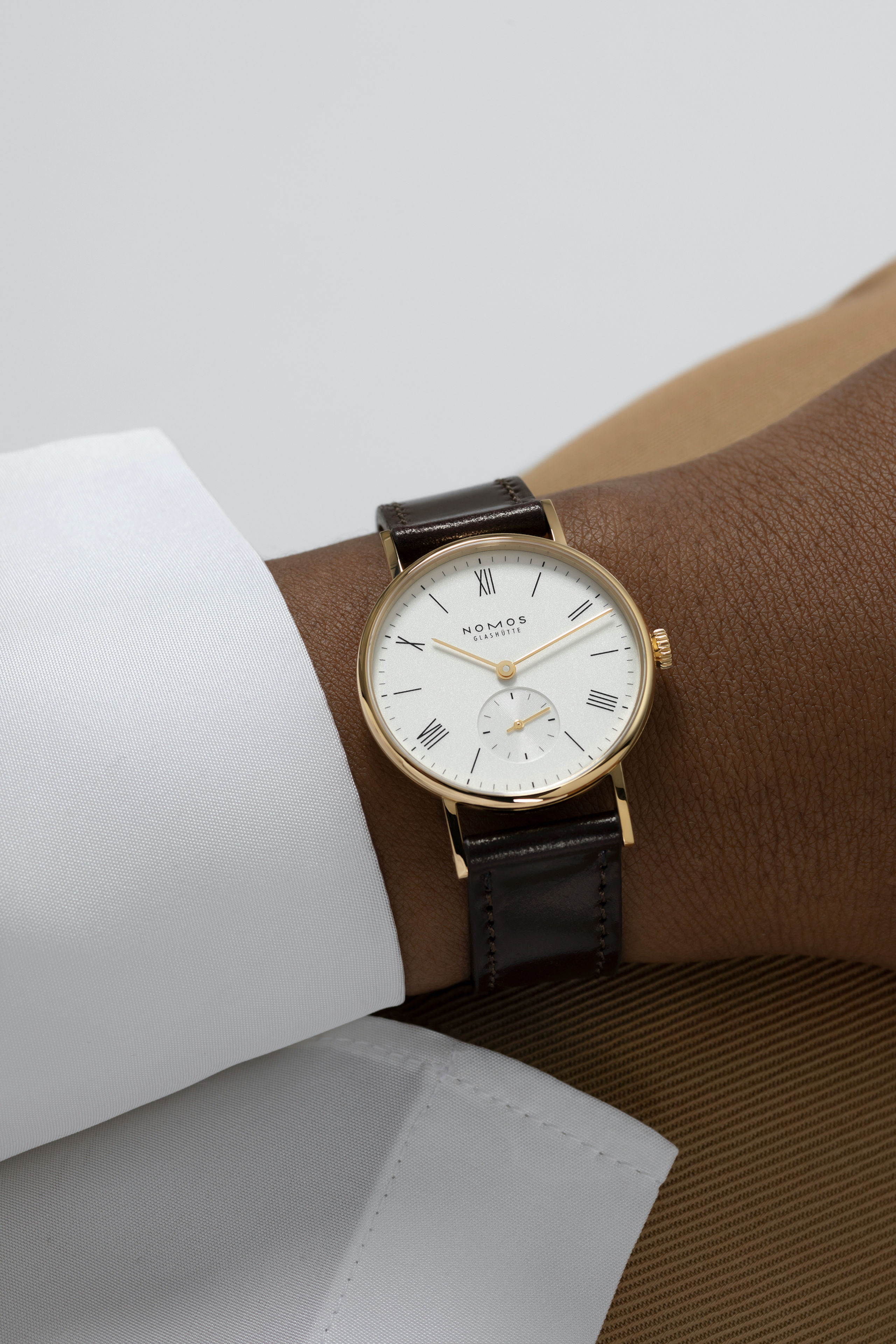 Ladies' watch NOMOS GLASHÜTTE, Ludwig Gold 33 / 32.80mm, SKU: 210 | timeolution.com