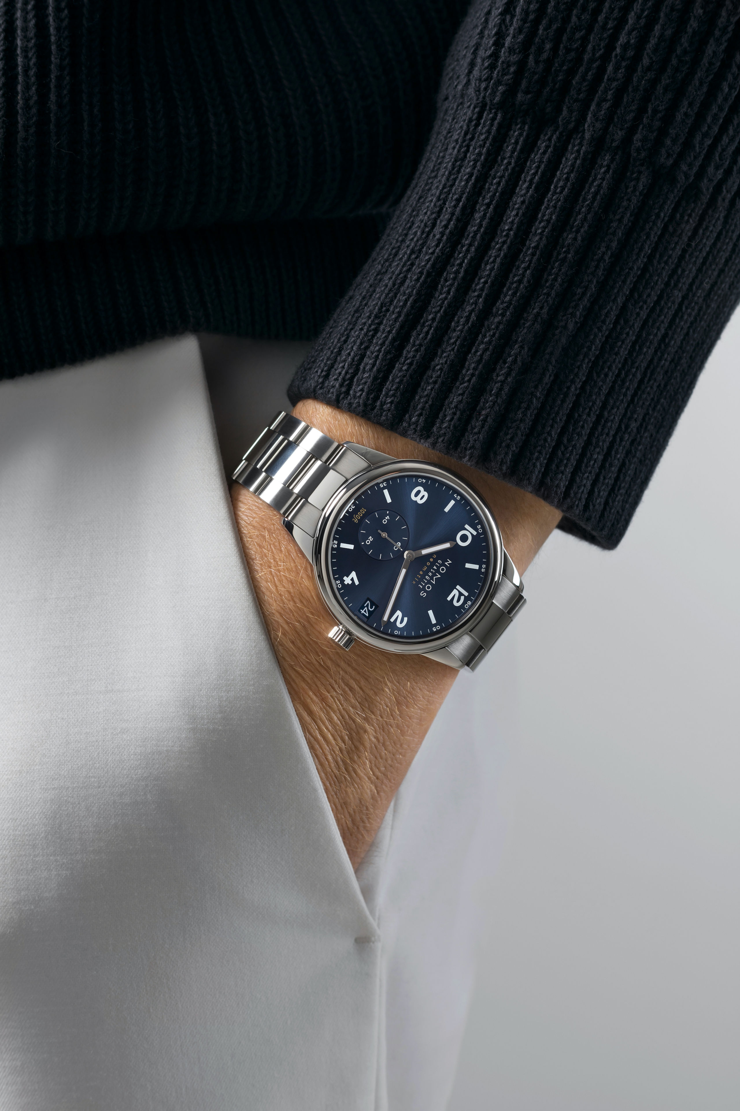 Men's watch / unisex NOMOS GLASHÜTTE, Club Sport Neomatik 42 Date Blue / 42mm, SKU: 782 | timeolution.com
