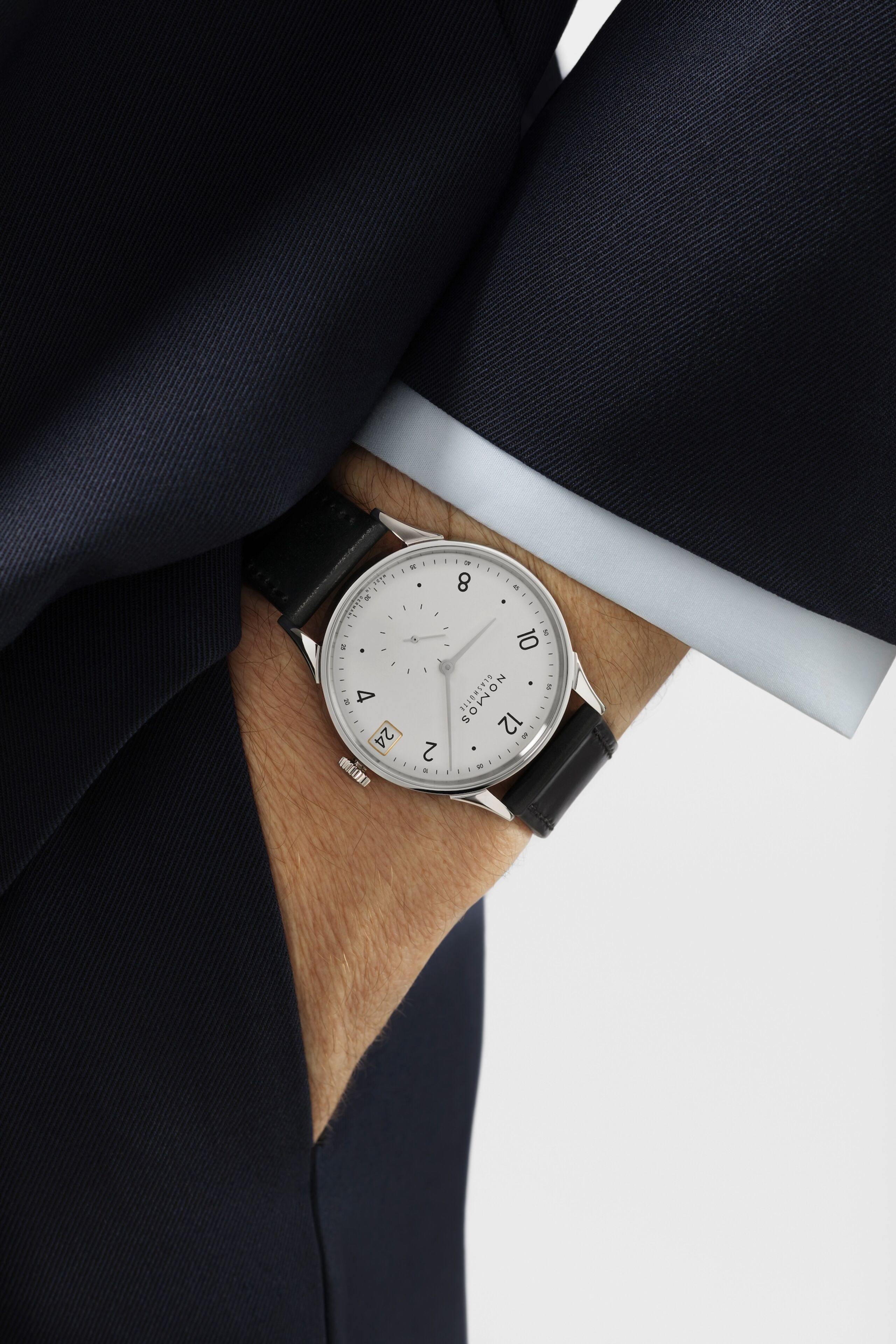 Men's watch / unisex NOMOS GLASHÜTTE, Minimatik 39 Date / 39.50mm, SKU: 1250 | timeolution.com