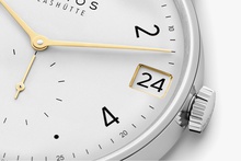 Men's watch / unisex NOMOS GLASHÜTTE, Minimatik 39 Date Gold / 39.50mm, SKU: 1251 | timeolution.com