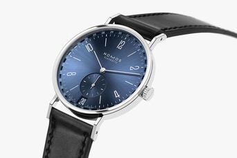 Men's watch / unisex  NOMOS GLASHÜTTE, Tangente 2Date Blue / 37.50mm, SKU: 136.SB | timeolution.com