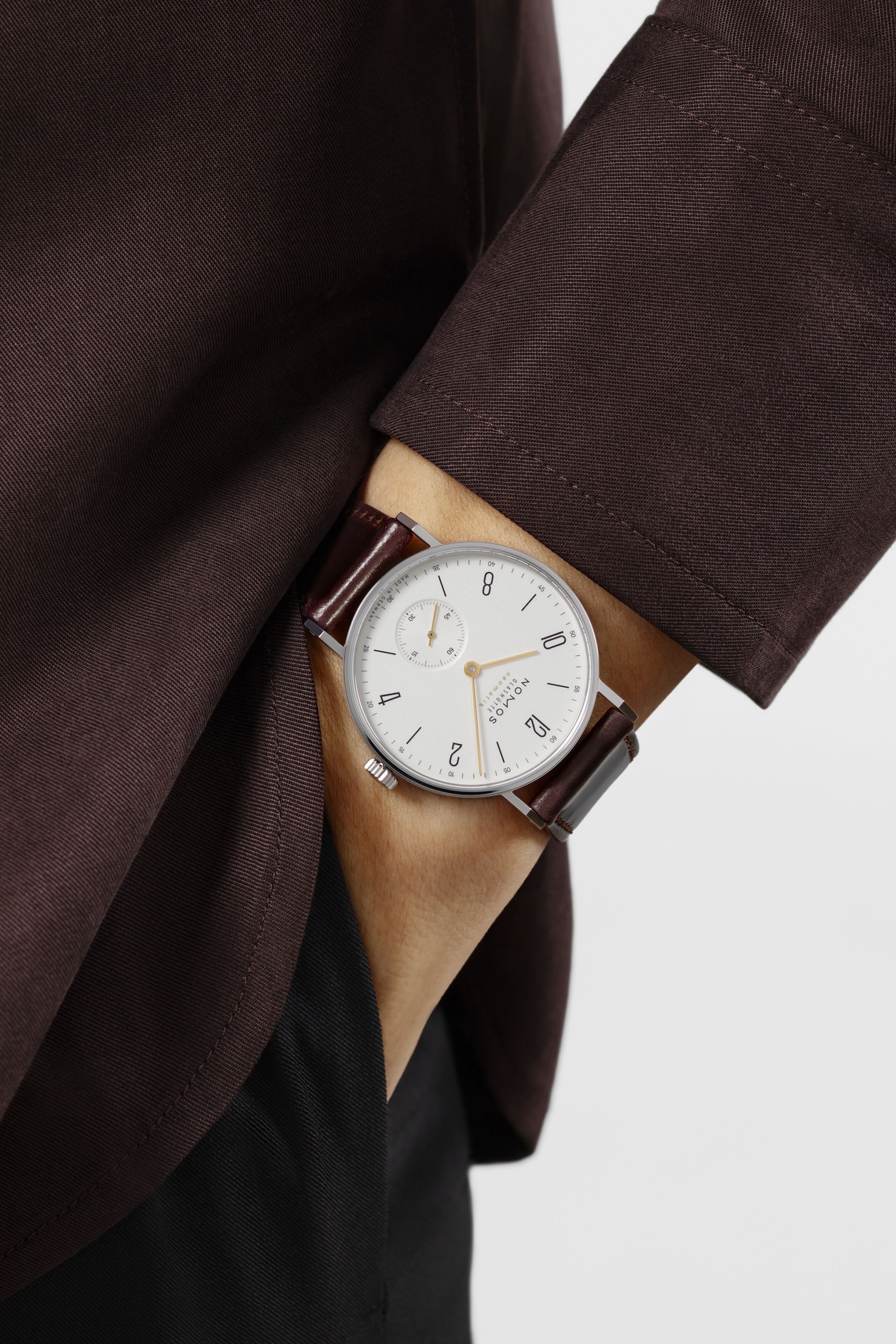 Ladies' watch  NOMOS GLASHÜTTE, Tangente Neomatik Doré / 35mm, SKU: 192.SB | timeolution.com