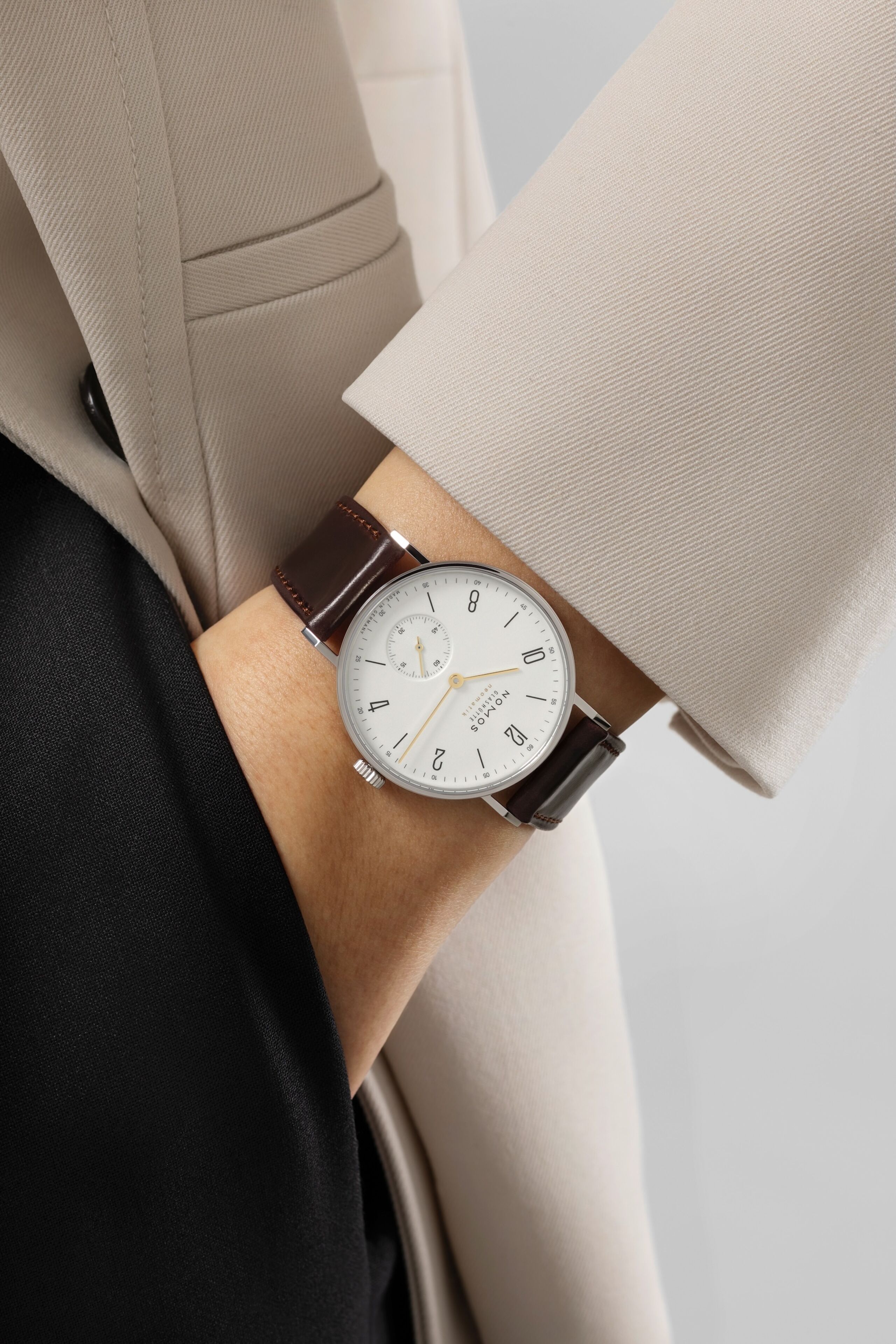 Ladies' watch  NOMOS GLASHÜTTE, Tangente Neomatik Doré / 35mm, SKU: 192 | timeolution.com