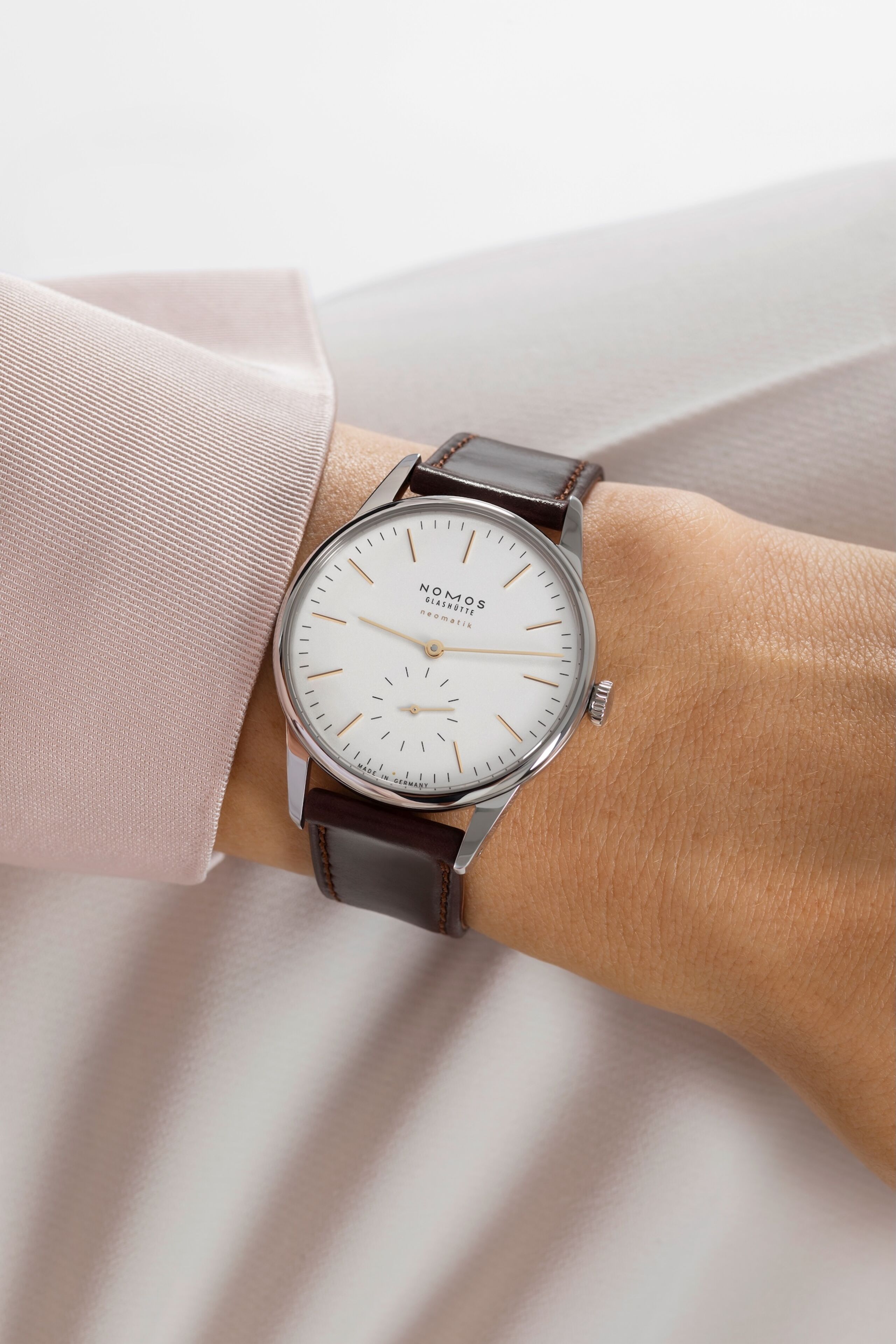 Ladies' watch  NOMOS GLASHÜTTE, Orion Neomatik Doré / 36.40mm, SKU: 397 | timeolution.com