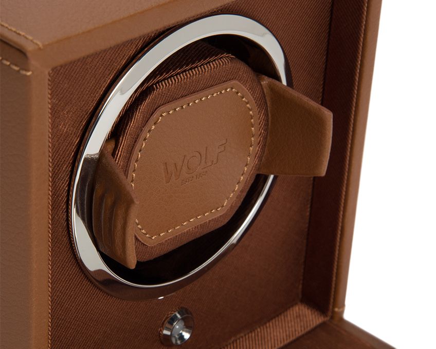  WOLF 1834, Cub Single Watch Winder With Cover, SKU: 461127 | timeolution.com