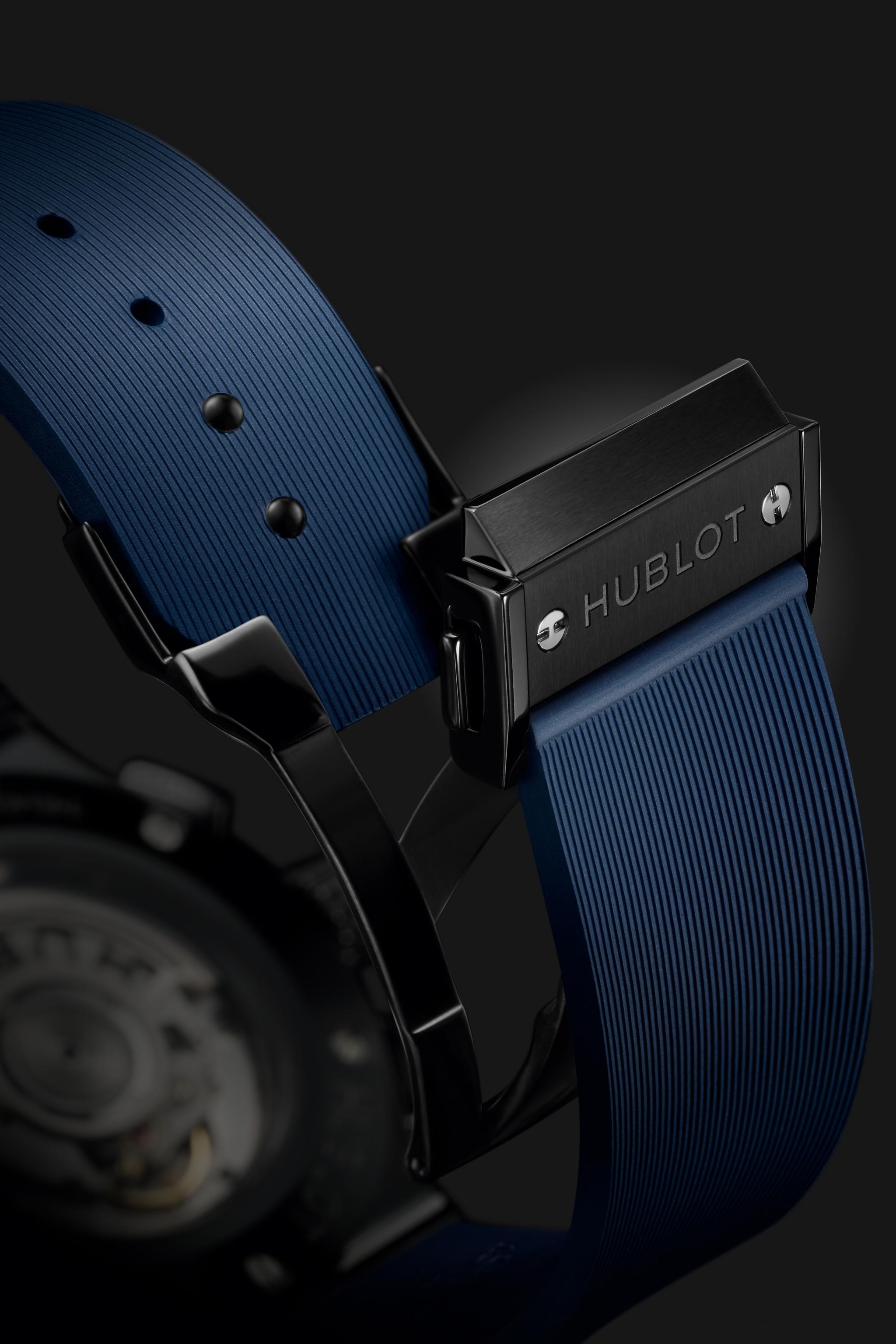 Men's watch / unisex  HUBLOT, Classic Fusion Ceramic Blue Chronograph / 45mm, SKU: 521.CM.7170.RX | timeolution.com