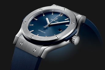 Men's watch / unisex  HUBLOT, Classic Fusion Titanium Blue / 42mm, SKU: 542.NX.7170.RX | timeolution.com