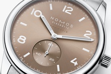 Men's watch / unisex  NOMOS GLASHÜTTE, Club Sport Neomatik 39 Ember  / 39.50mm, SKU: 761 | timeolution.com