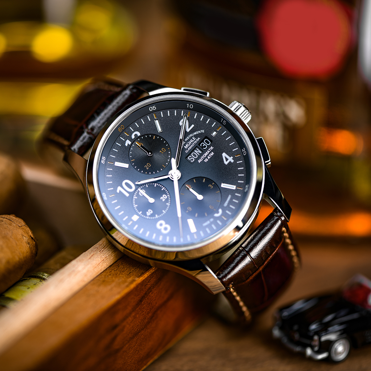 Men's watch / unisex  MÜHLE-GLASHÜTTE, Lunova Chronograph / 42.3mm, SKU: M1-43-06-LB | timeolution.com