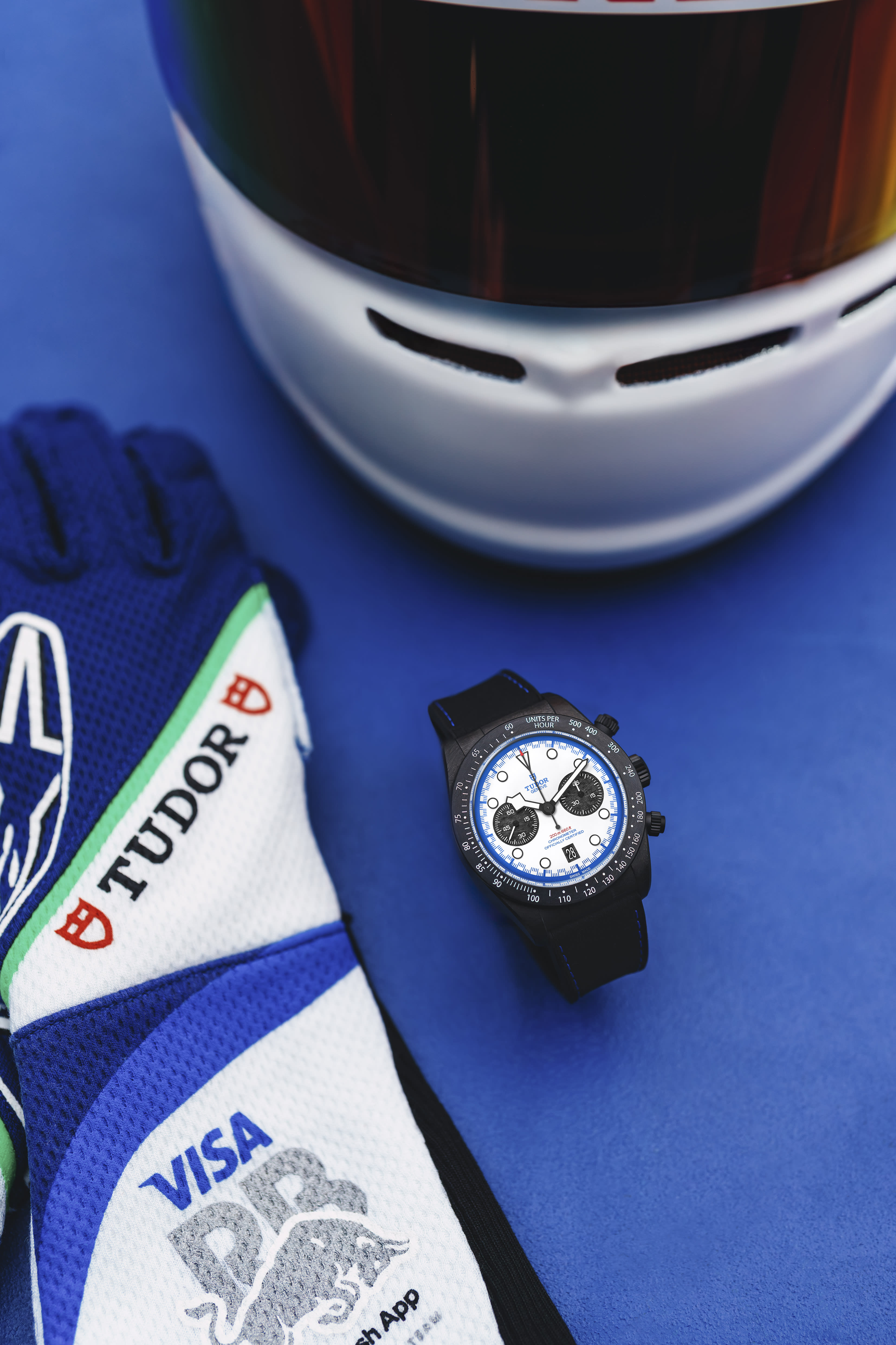 Men's watch / unisex TUDOR, Black Bay Chrono Carbon 25 / 42mm, SKU: M79377KN-0001 | timeolution.com