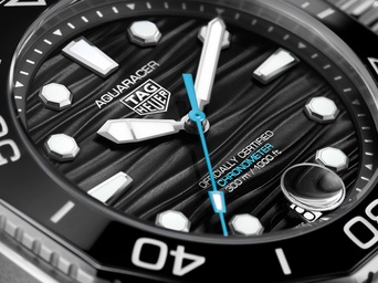 Men's watch / unisex  TAG HEUER, Aquaracer Professional 300 Date / 42mm, SKU: WBP5110.FT6257 | timeolution.com