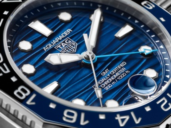 Men's watch / unisex  TAG HEUER, Aquaracer Professional 300 GMT / 42mm, SKU: WBP5114.BA0013 | timeolution.com