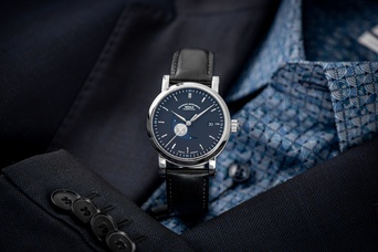 Men's watch / unisex  MÜHLE-GLASHÜTTE, Teutonia IV BlueMoon / 39 mm, SKU: M1-44-62-LB | timeolution.com