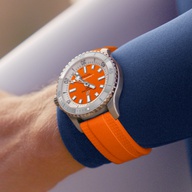 Ladies' watch BREITLING, Superocean Automatic / 36mm, SKU: A17377211O1S1 | timeolution.com